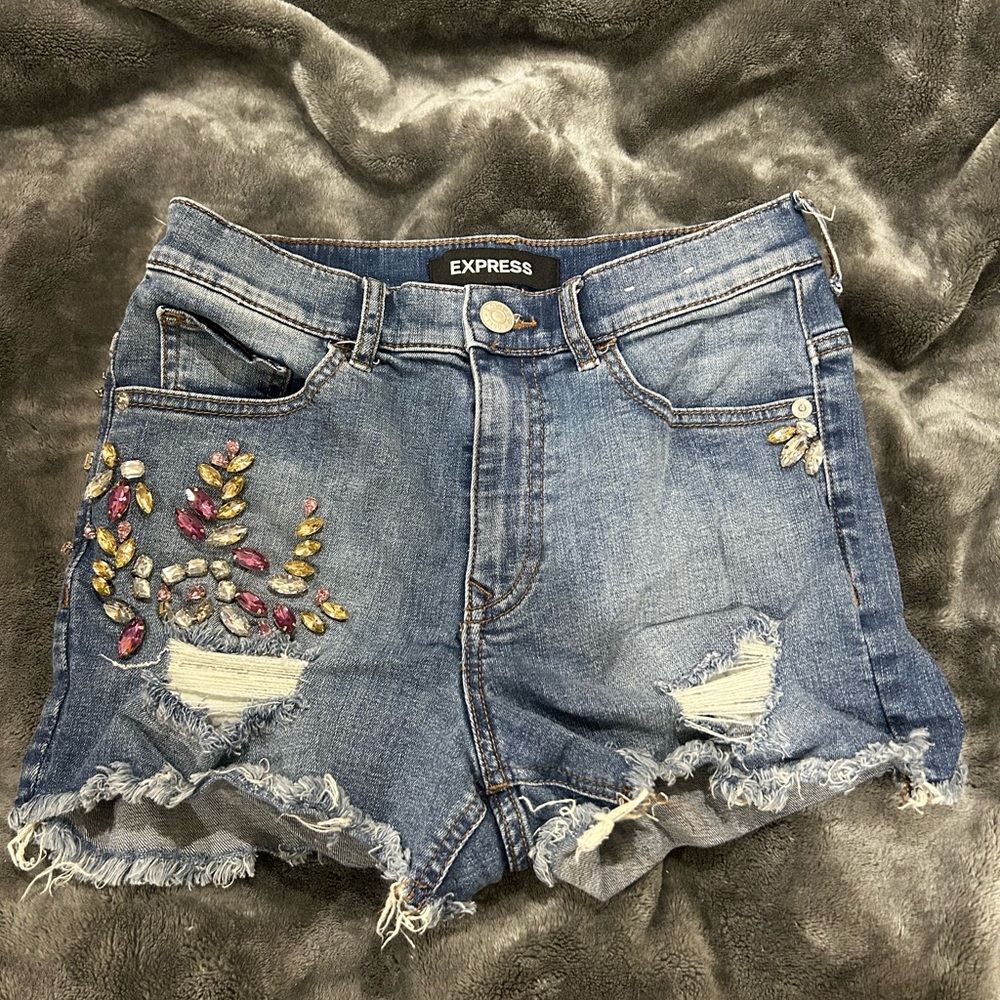 Express shorts